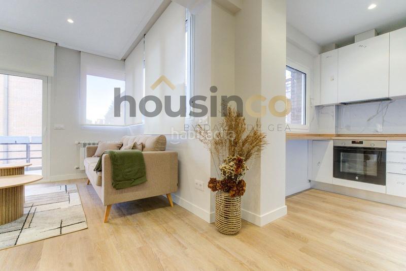 Foto a0c25078-1728-4fa9-9460-04c53a93de30. Miete etagenwohnung mit heizung pool in San Juan Bautista Madrid