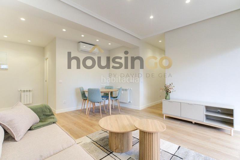 Foto d4811130-0f25-48b7-a6a7-a3b5cf31bfa8. Miete etagenwohnung mit heizung pool in San Juan Bautista Madrid