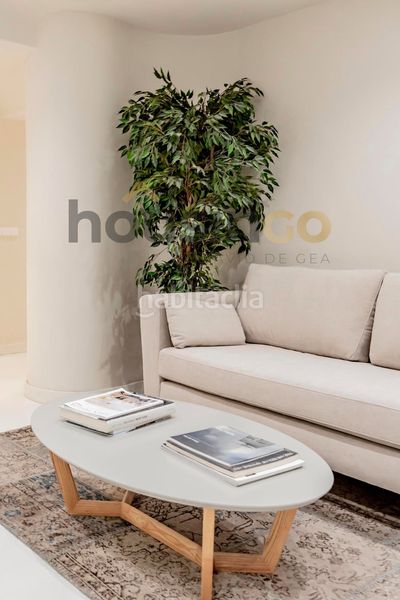 Foto 47a8303c-230f-4059-92d1-6e0850c794b2. Oficina  en venta en calle pinar en El Viso Madrid