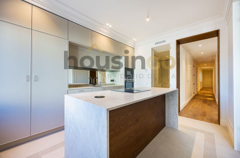 Foto 13ca98f9-f7b2-4cf6-9512-33893787ca87. Piso  en venta en calle ríos rosas en Ríos Rosas-Nuevos Ministerios Madrid