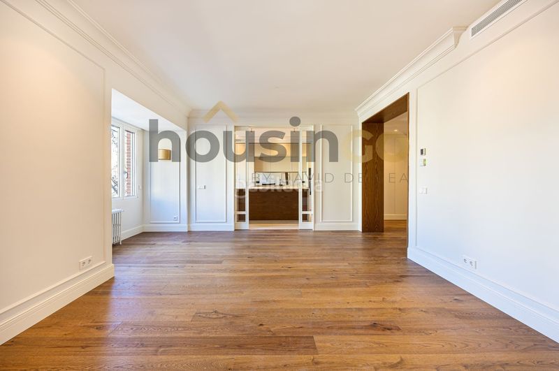 Foto da79e8b3-21a5-4e87-89bb-86025078e23d. Piso  en venta en calle ríos rosas en Ríos Rosas-Nuevos Ministerios Madrid