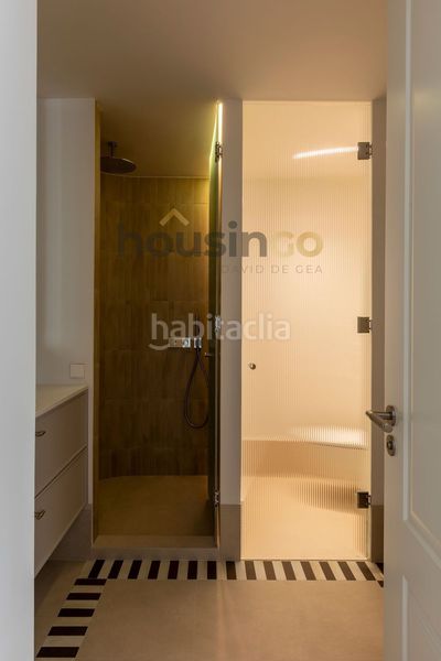 Foto eba8d0ad-a3a8-429d-be74-f2911cf80f41. Piso  en venta en calle ríos rosas en Ríos Rosas-Nuevos Ministerios Madrid