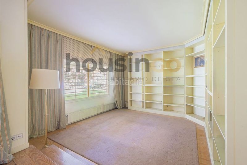 Foto 780e143f-500c-4a66-ab19-361547b56c05. Xalet amb calefacció aparcament piscina a Fuentelarreina Madrid