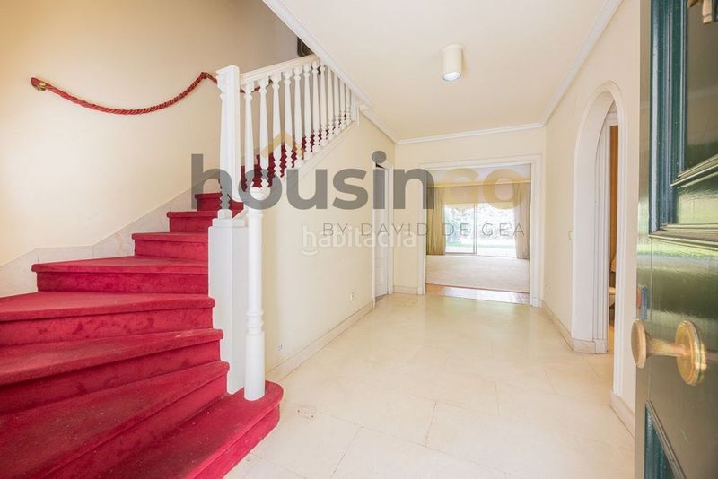 Foto 8c473624-471a-42d1-98aa-13f392d9df18. Xalet amb calefacció aparcament piscina a Fuentelarreina Madrid