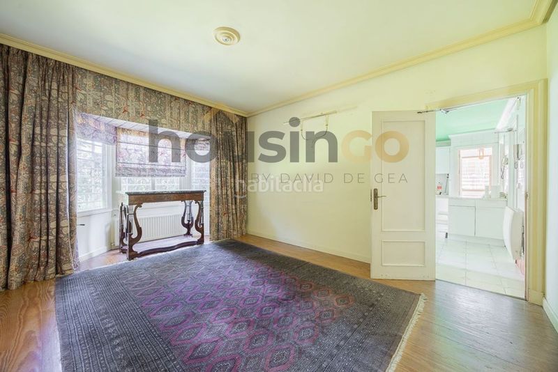 Foto b8941101-34a8-48c8-ac2c-d4d6a1ea6285. Xalet amb calefacció aparcament piscina a Fuentelarreina Madrid