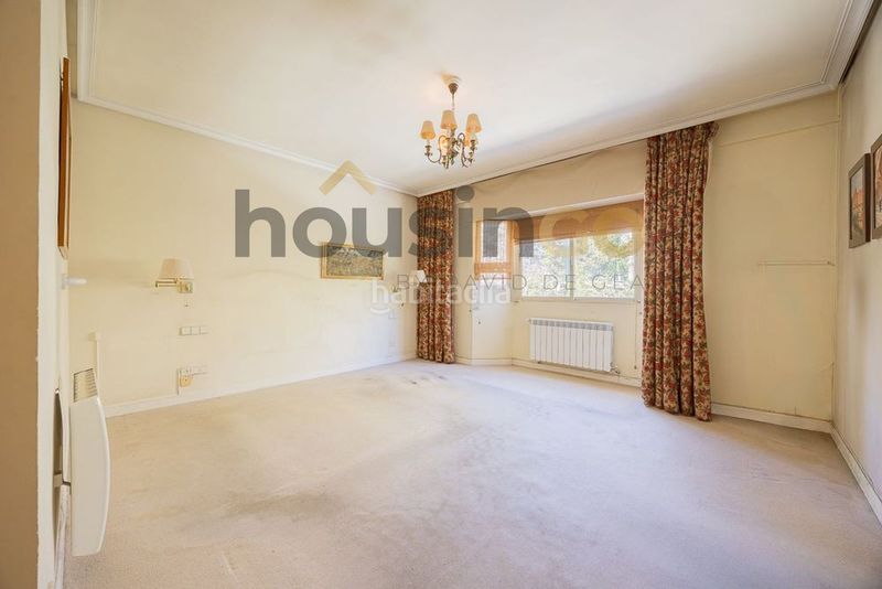 Foto dac9675f-83fb-4879-9c4c-93e14e0f1082. Xalet amb calefacció aparcament piscina a Fuentelarreina Madrid