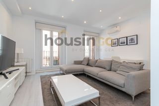 Rent Flat  San bernardino. Piso en alquiler en calle de san bernardino