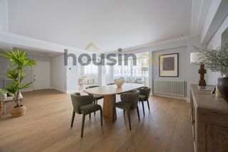 Pis a Guindalera. Piso en venta en guindalera