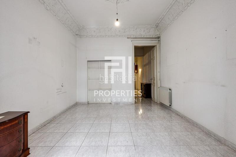 Foto 4d5261a2-f7cc-42f0-bacb-80a30ad70d26. Pis amb calefacció aparcament a L´Antiga Esquerra de l´Eixample Barcelona