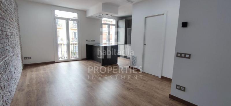 Foto edadf52e-fb55-47cd-8f5e-fbef2374afdb. Appartamento con riscaldamento in La Nova Esquerra de l´Eixample Barcelona
