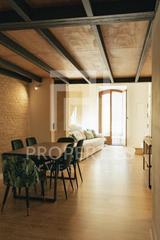 Piso en Dreta de lEixample. Acogedor piso en buen estado en el centro de barcelona
