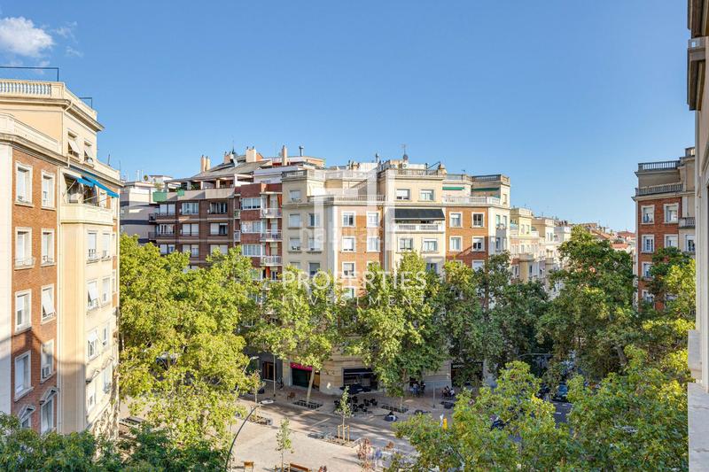 Foto 0c73bc55-eabc-438b-aec7-558e9ee5f4cb. Pis amb calefacció a Barri de les Corts Barcelona