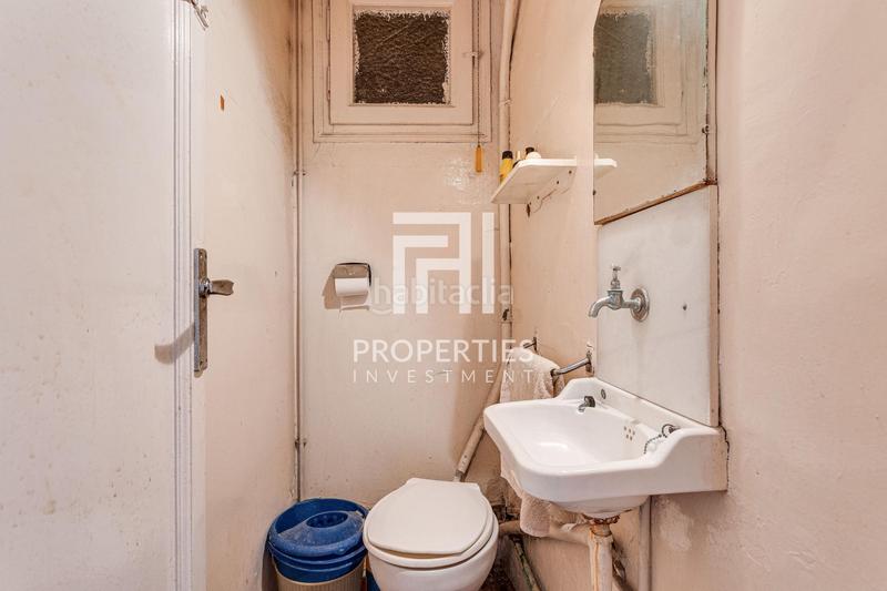 Foto e2f18b18-68a5-4ce5-925f-278ef77a1776. Pis amb calefacció a Barri de les Corts Barcelona