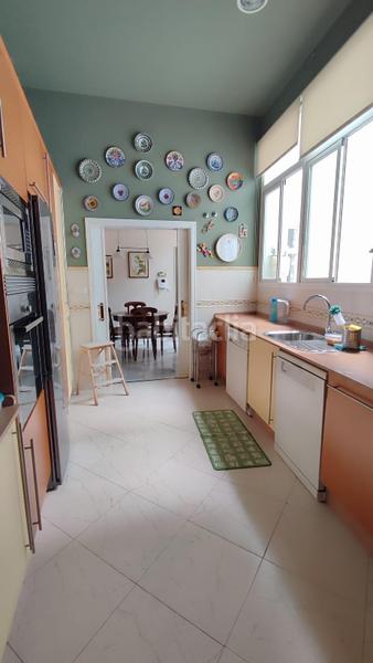 Foto 0a04a332-fb4b-494b-a77d-446b3c8467ba. Flat with heating in Centro Histórico Cádiz