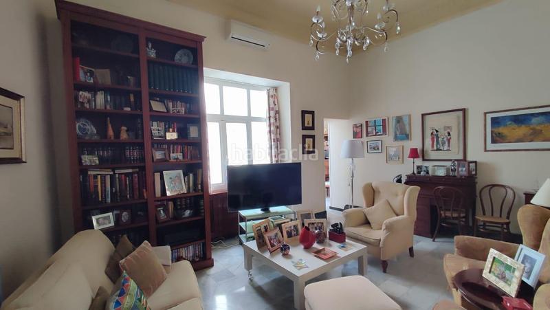 Foto 907afedb-41ae-4175-879e-9ada7ef8a76d. Flat with heating in Centro Histórico Cádiz