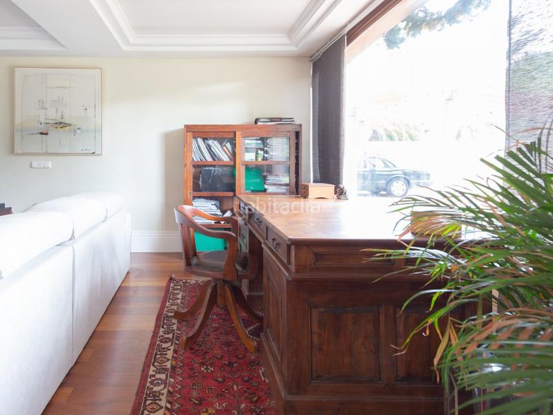 Foto 06562474-c2b2-4925-b0f9-6be661b27f92. Chalet bonito chalet independiente en Los Gallos Chiclana de la Frontera