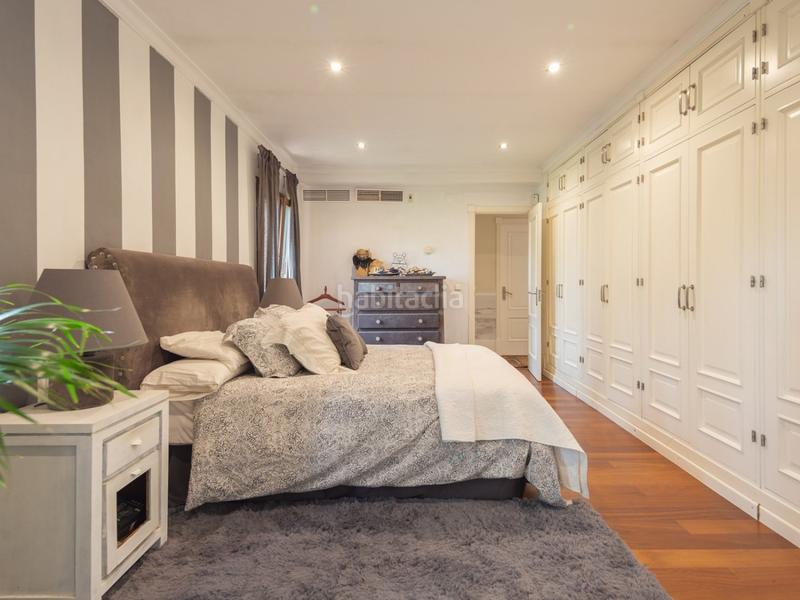 Foto 508b602e-7e1e-4624-b77d-2e44b623edd0. Chalet bonito chalet independiente en Los Gallos Chiclana de la Frontera