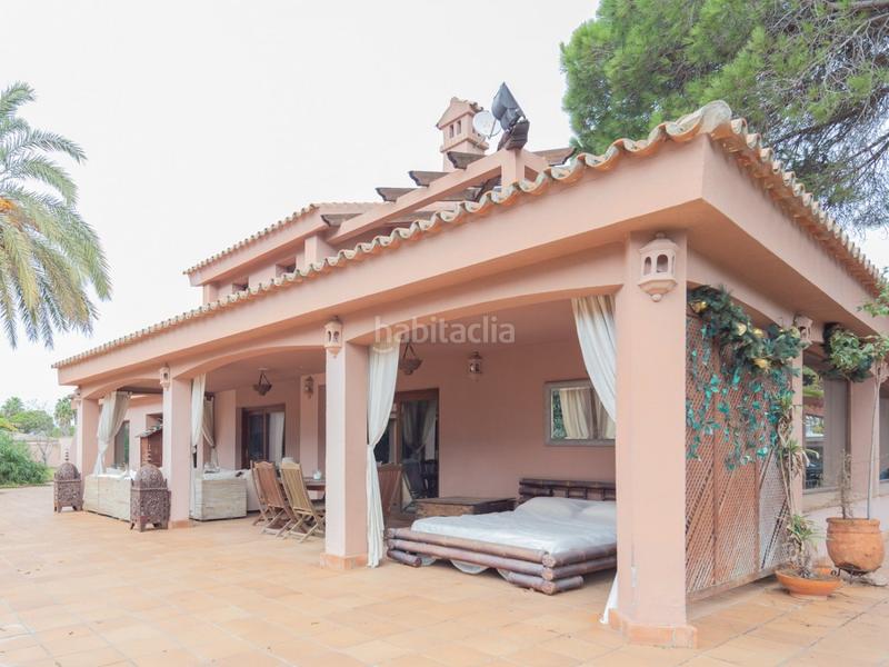 Foto e914fe38-22de-4b2b-86bd-1879540fe60e. Chalet bonito chalet independiente en Los Gallos Chiclana de la Frontera