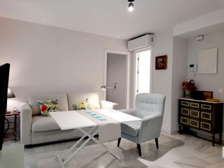 Affitto Appartamento in Centro Histórico. Alquiler anual zona centro  apartamento de 1 dormitorio.