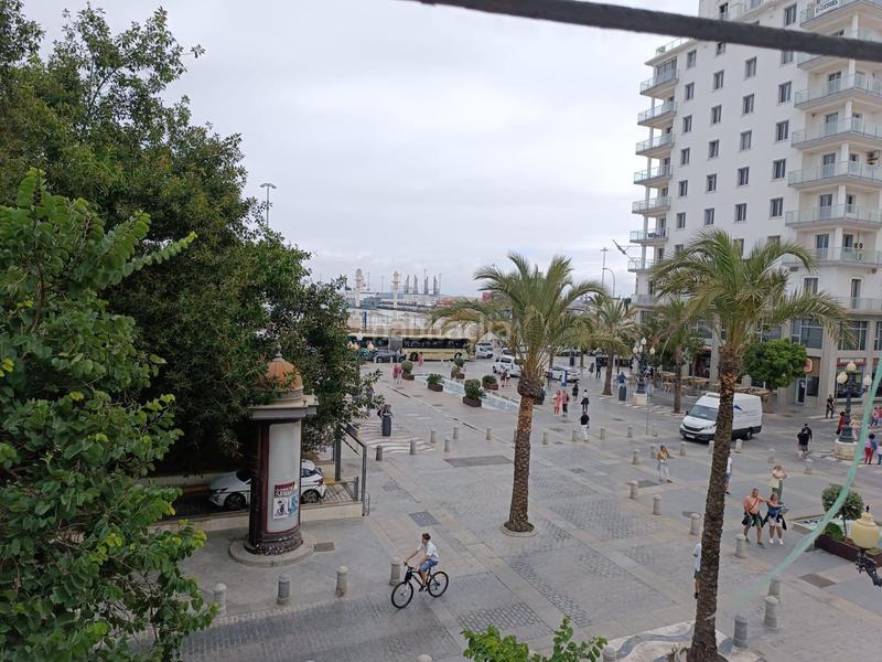 Foto 8b883e12-cdce-48a7-97a4-7c70cc68042c. Etagenwohnung in Centro Histórico Cádiz