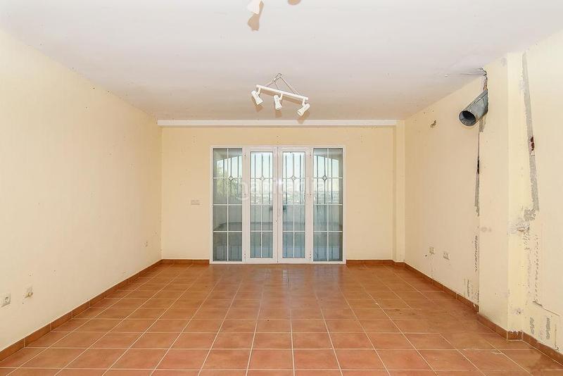 Foto 557e0b9e-3d23-4a51-94f0-5d93dcfa50f7. Casa adosada chalet adosado en venta en Martín Miguel Sanlúcar de Barrameda