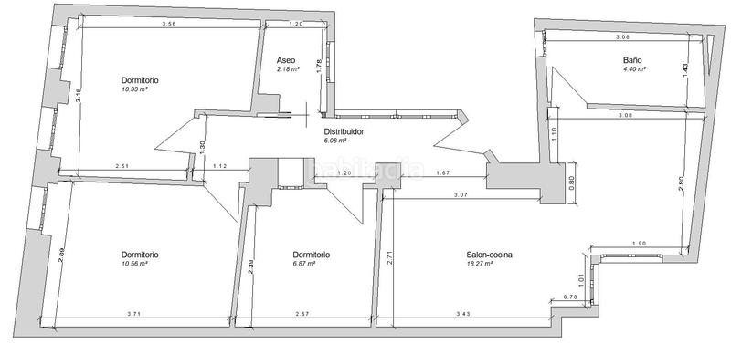 Foto 336602e8-ed5f-4c45-b3db-48537942bdeb. Planta baja vivienda entresuelo, exterior de tres dormitorios y 2 baños en el centro en Cádiz