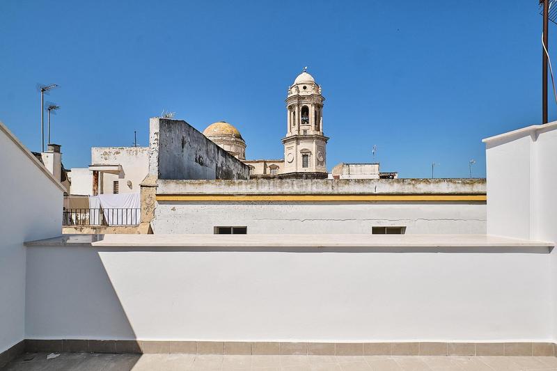 Foto 18d7e8a6-1452-4042-b4a2-fadca9db2146. Attico con riscaldamento in El Pópulo - Santa María Cádiz