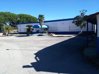 Location Local commercial à Villanueva Golf. Oportunidad única alquiler local en zona de paso!