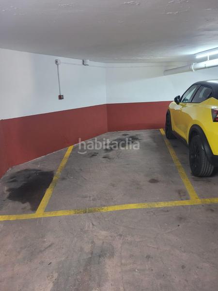 Foto fa329885-bc90-4de3-83ed-5c7df57dc326. Aparcament cotxe a Paseo Marítimo - San José - La Laguna Cádiz