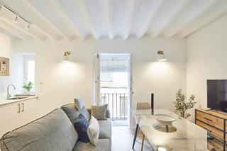 Pis en La Caleta - La Via. Apartamento reformado de 1 dormitorio , zona via.