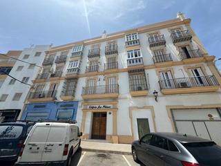 Pis a Núcleo urbano. Piso en chiclana de la frontera