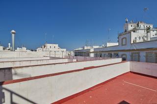 Ático en El Pópulo - Santa María. Ático en pleno centro de cádiz