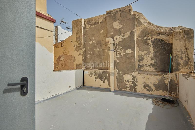 Foto 073e4621-c759-47fb-b002-b54f3fee7685. Piso  amplio con terraza y mucho encanto en Centro Histórico Cádiz