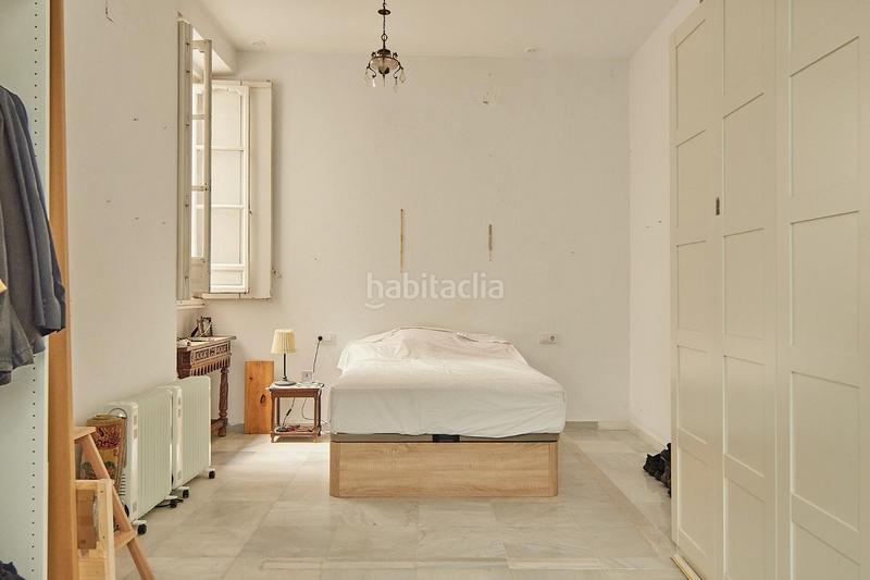 Foto b5385758-878c-4811-bba5-03528f6af815. Piso  amplio con terraza y mucho encanto en Centro Histórico Cádiz