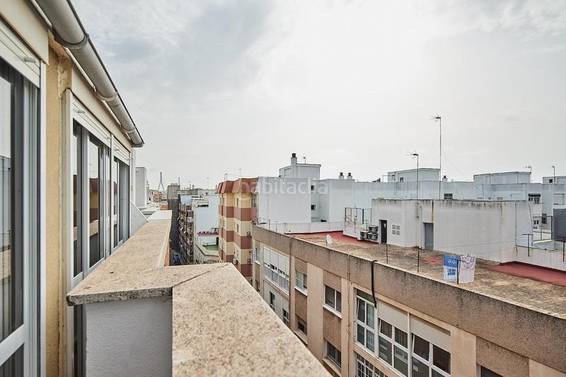 Foto 7bdb25e4-9c8d-4869-bc38-ed78183be41c. Attico con riscaldamento in Asdrúbal - Bahía Blanca Cádiz