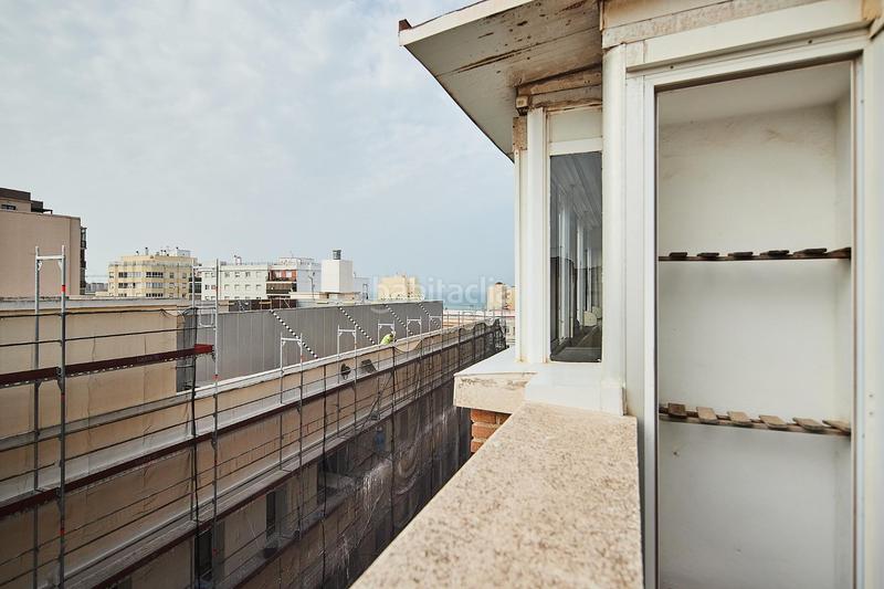 Foto a401da28-c8e8-44d8-bf26-ca6892d19f43. Attico con riscaldamento in Asdrúbal - Bahía Blanca Cádiz