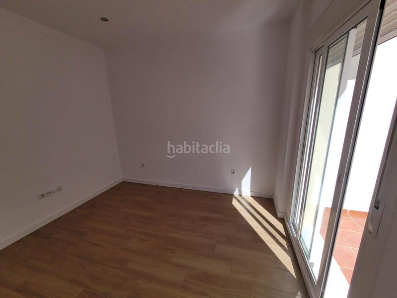 Foto b601ed71-32ab-49af-91fa-48499b6059d2. Appartamento con riscaldamento in Asdrúbal - Bahía Blanca Cádiz