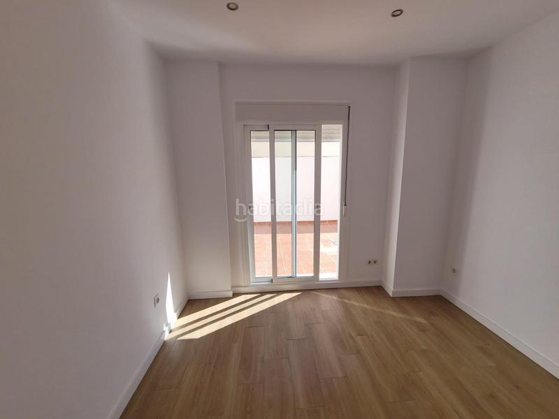 Foto e610efb6-c027-43fc-8daf-5158a58a1ad8. Pis amb calefacció a Asdrúbal - Bahía Blanca Cádiz