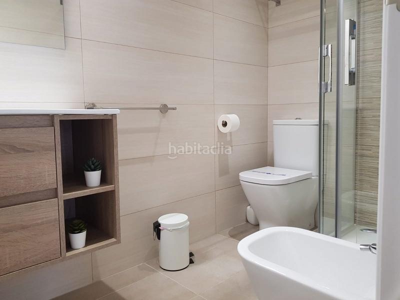 Foto f97165a2-60b1-4e18-aca7-4e820777d5b8. Alquiler piso novedad alquiler anual 2 dormitorios canalejas. en Cádiz