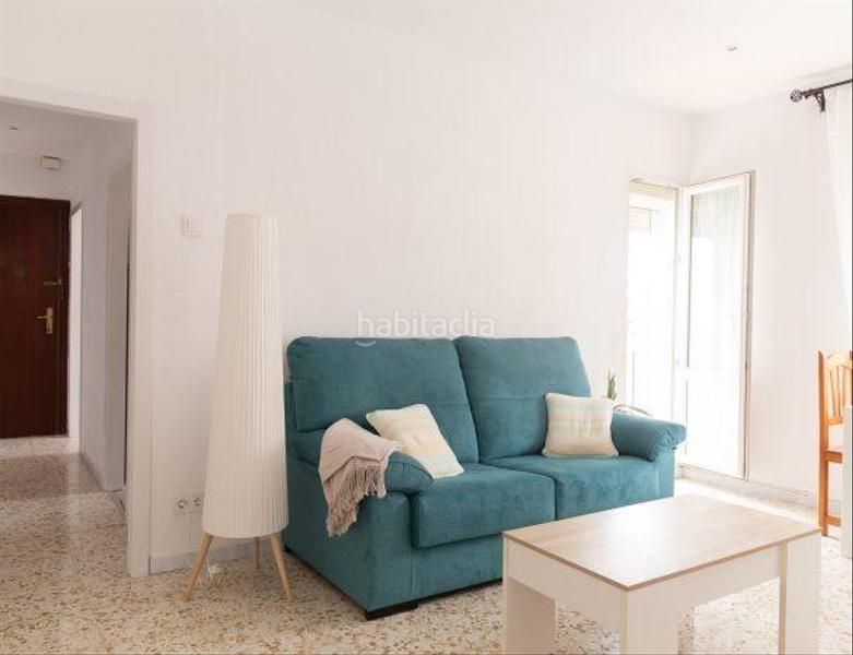Foto da2e3b2d-42ce-4121-b51d-c347eba2438e. Rent flat in astilleros - la paz - loreto - el corte inglés Cádiz