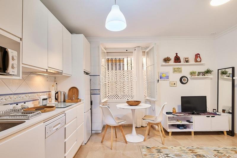 Foto 10f9eebb-7af1-4db4-ad86-5aa4640127e6. Planta baixa a Centro Histórico Cádiz