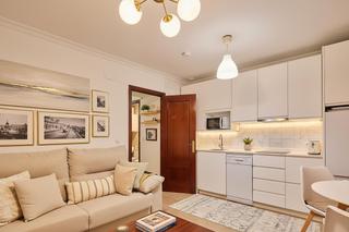 Erdgeschoss in Centro Histórico. Tú apartamento en el corazón de cádiz