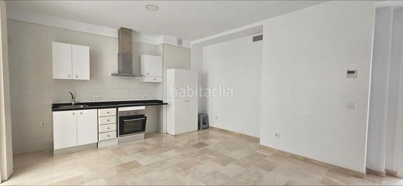 Foto 61c754a6-4dd7-47e7-a27b-86d0f85074bb. Rent flat with heating in Centro Histórico Cádiz