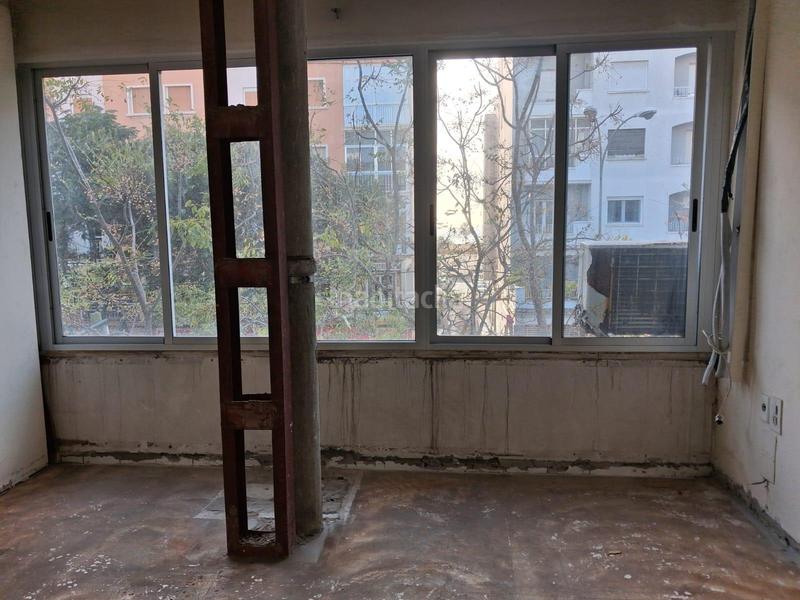 Foto ba5e19b2-e3bc-430c-8f06-906174ad6eac. Bureau dans Paseo Marítimo - San José - La Laguna Cádiz