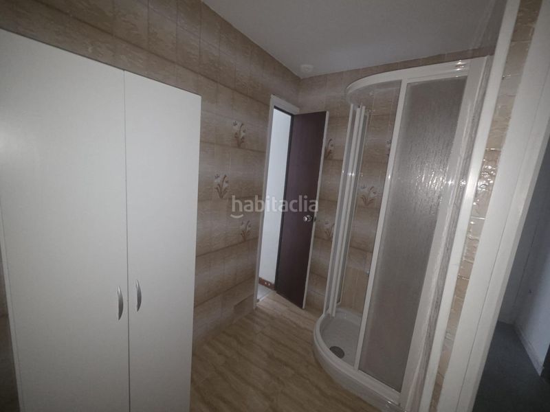 Foto dbcfe2a3-5824-450b-b8aa-d6016d1a1361. Pis a astilleros - la paz - loreto - el corte inglés Cádiz