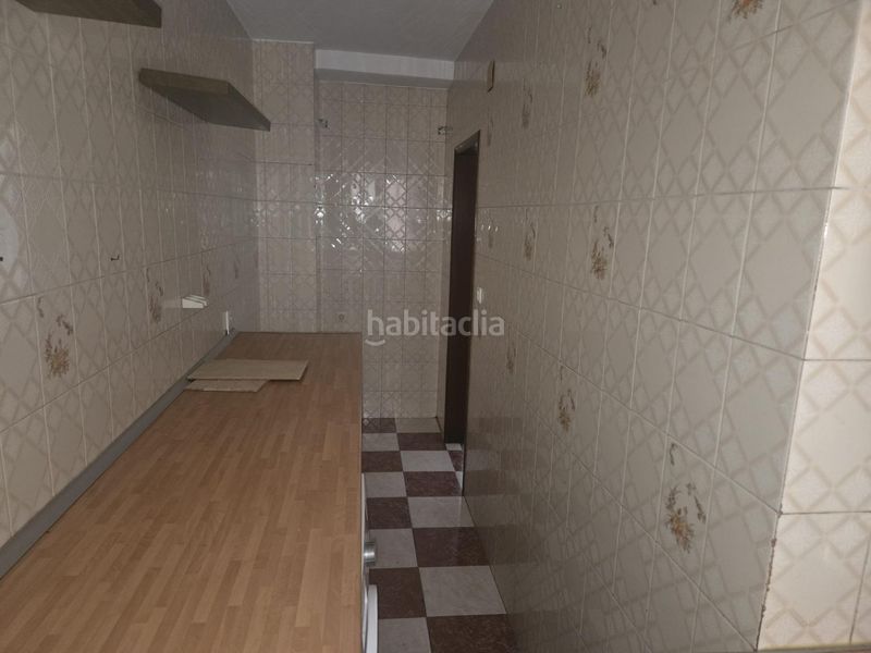 Foto f001d8ff-3b6f-4ee2-9b70-554ab9e8a391. Pis a astilleros - la paz - loreto - el corte inglés Cádiz