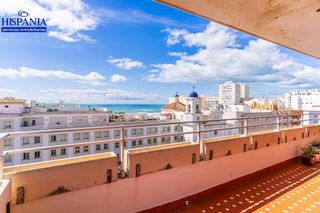 Piso en Asdrúbal - Bahía Blanca. Exclusiva vivienda  en  san felipe