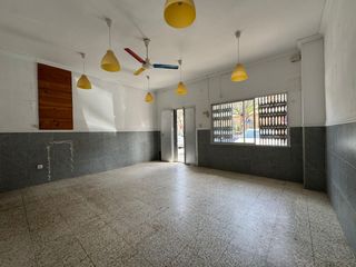 Local Comercial a Paseo Marítimo - San José - La Laguna