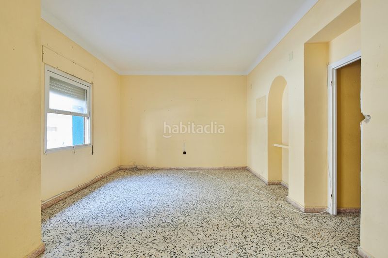 Foto f006d4ee-d3b1-4d72-ba5c-500f831cc439. Planta baixa a Paseo Marítimo - San José - La Laguna Cádiz
