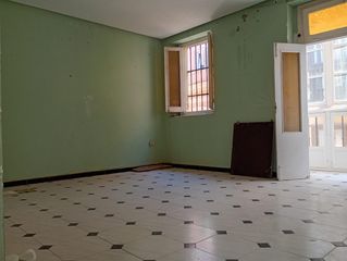 Appartamento in La Caleta - La Viña. Vivienda zona mercado
